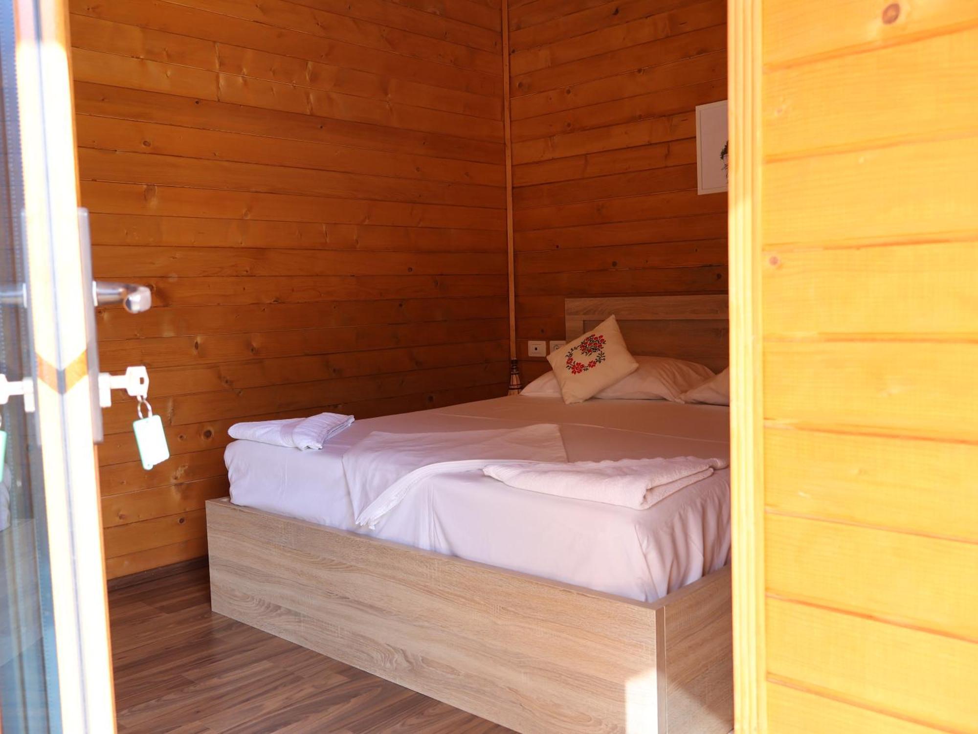 Mik Hotel Valbona Luaran gambar