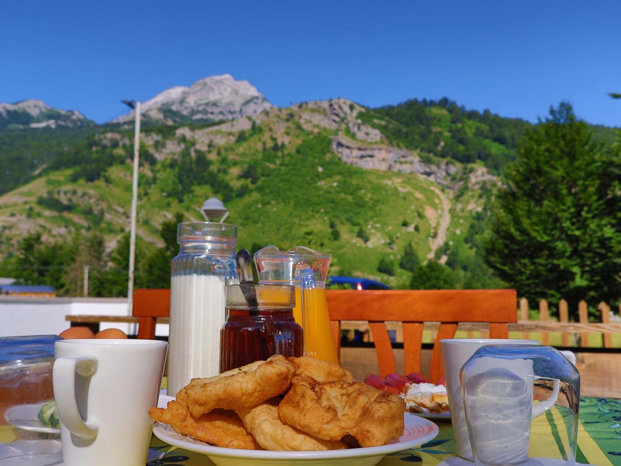 Mik Hotel Valbona Luaran gambar