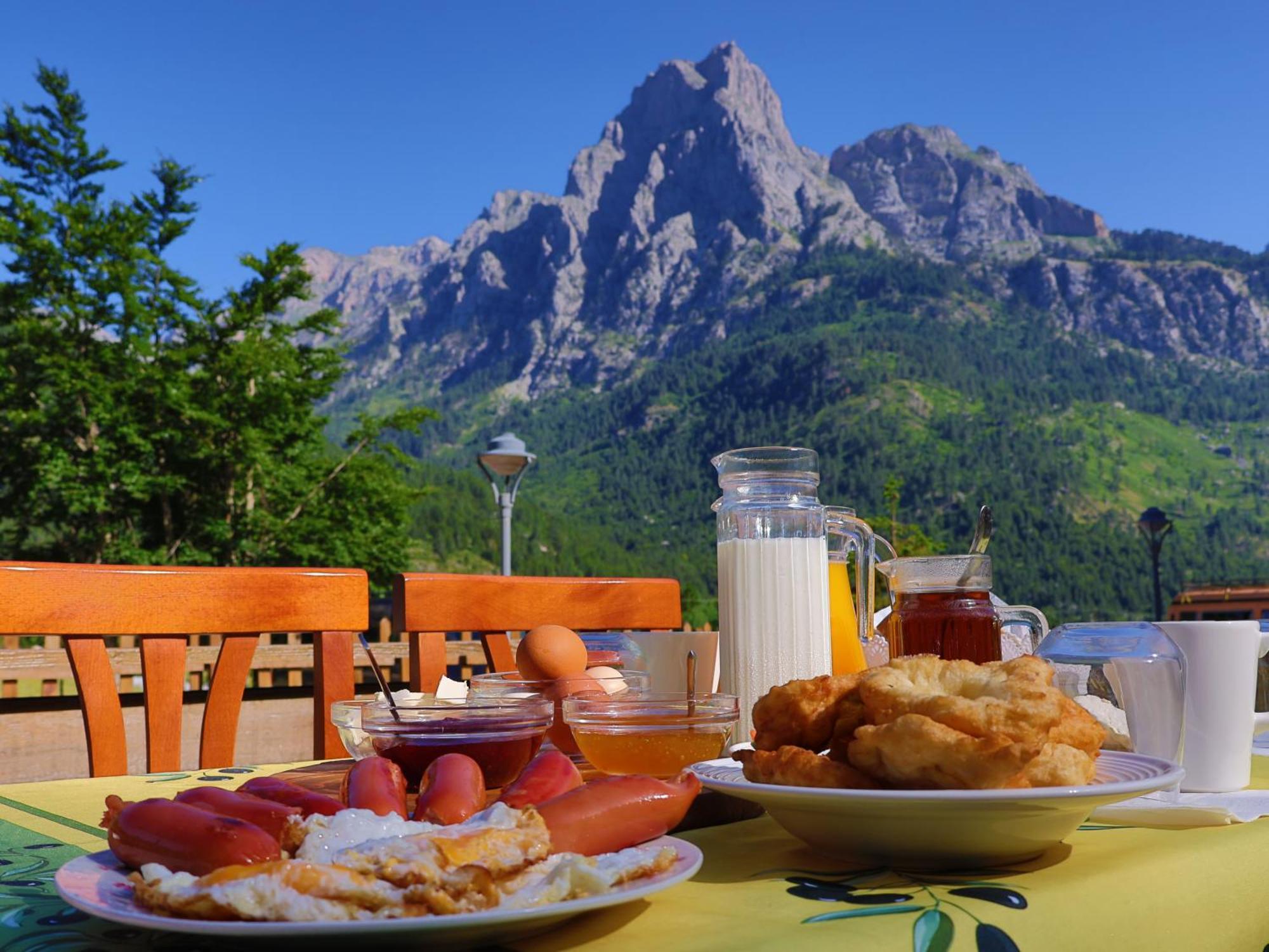 Mik Hotel Valbona Luaran gambar