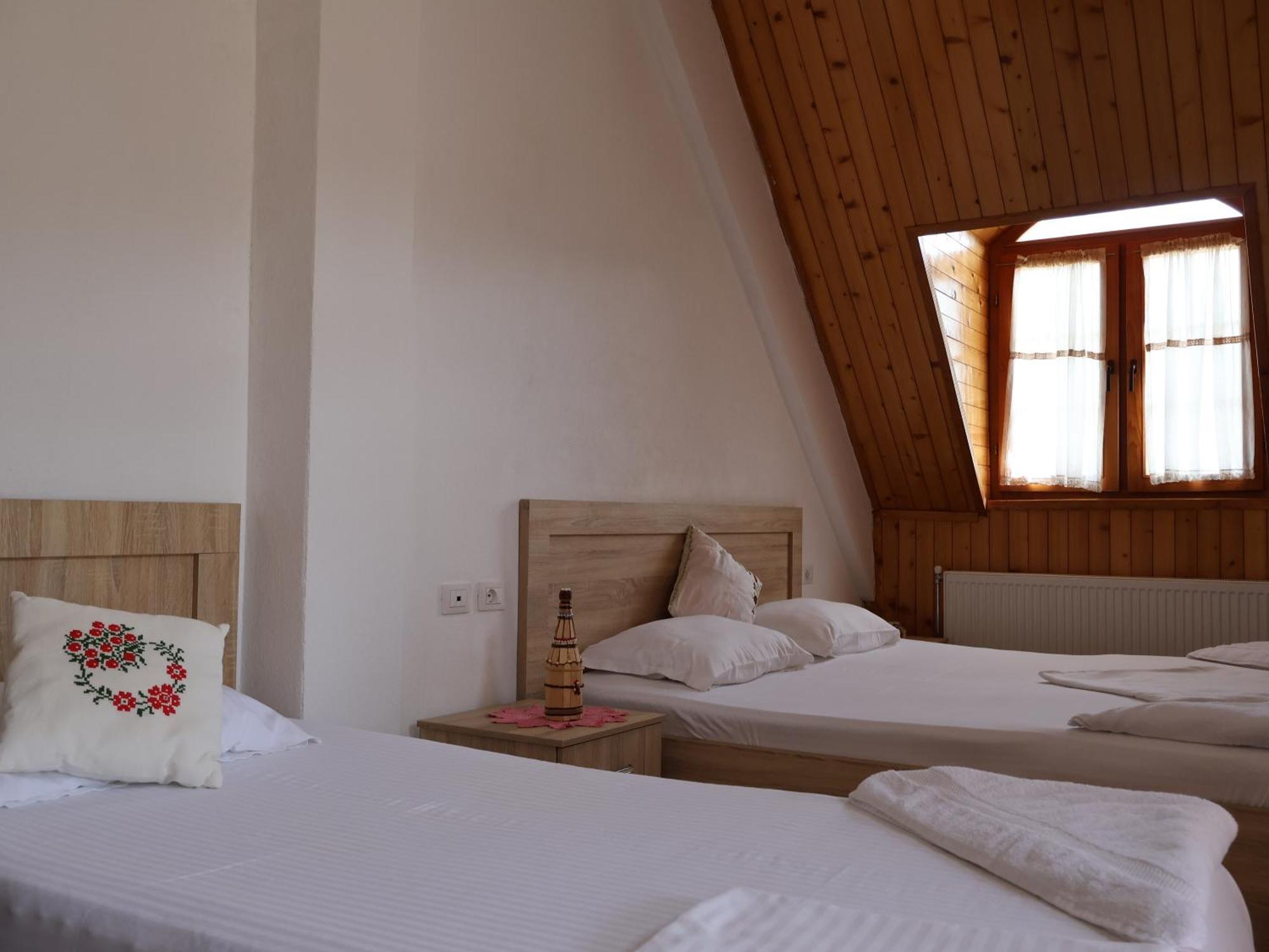 Mik Hotel Valbona Luaran gambar