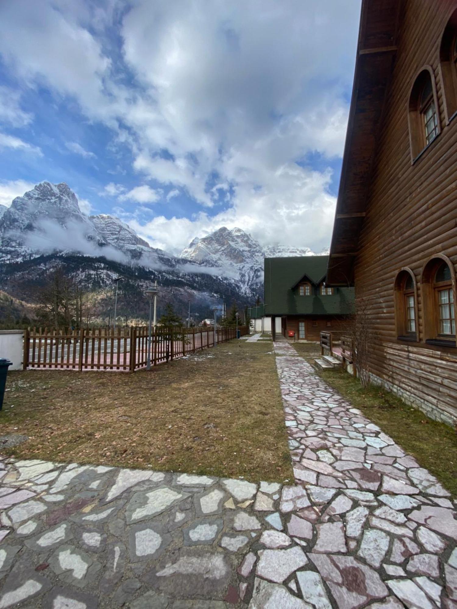 Mik Hotel Valbona Luaran gambar